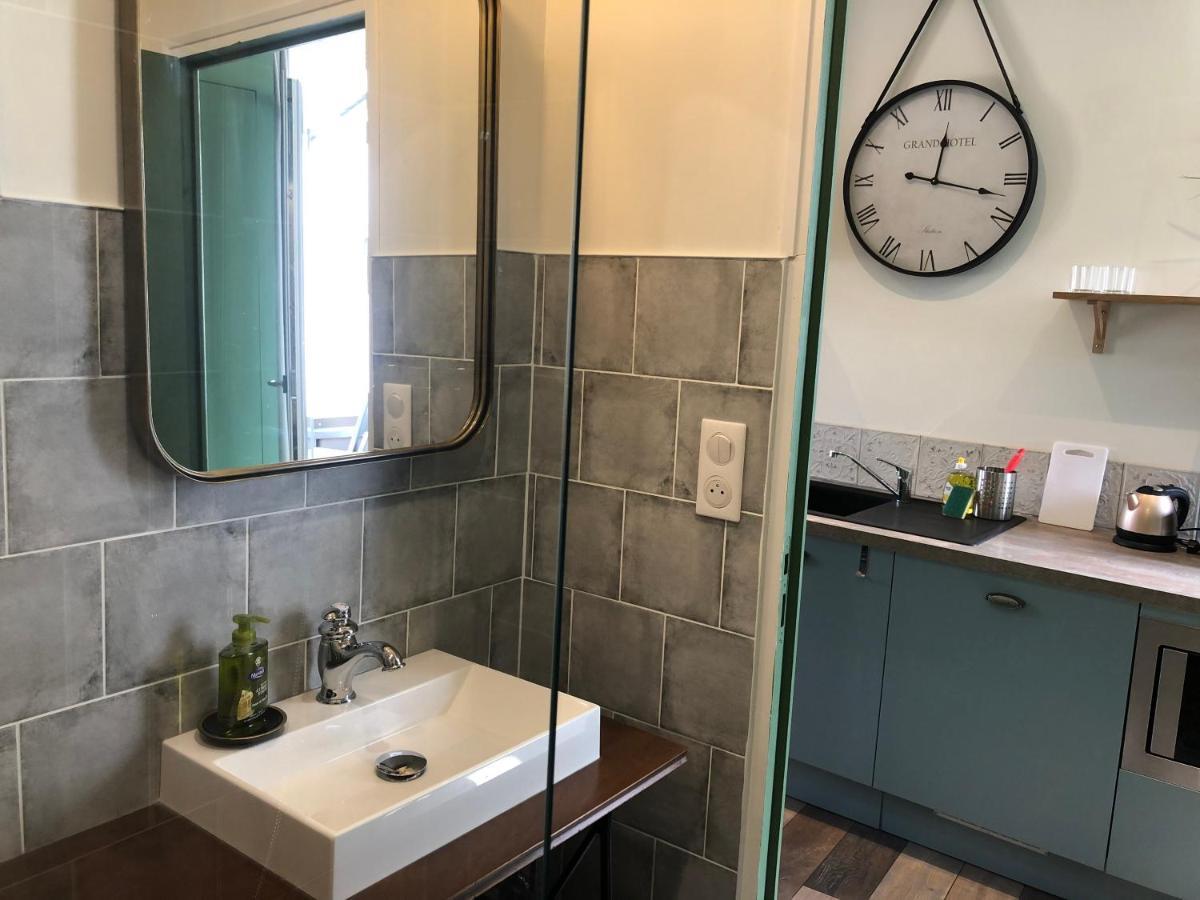 Appartement Centre-Ville Avec Terrasse Rustique ヴァンヌ エクステリア 写真